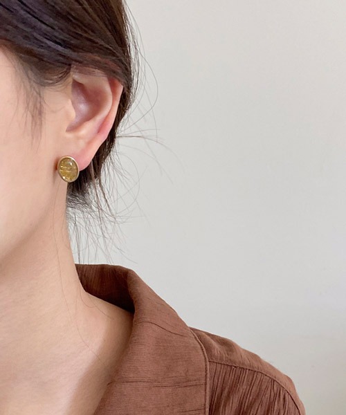 gold check earring