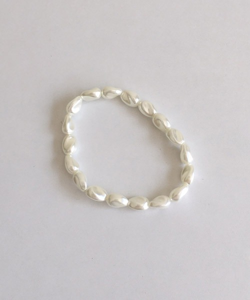 twist pearl bracelet